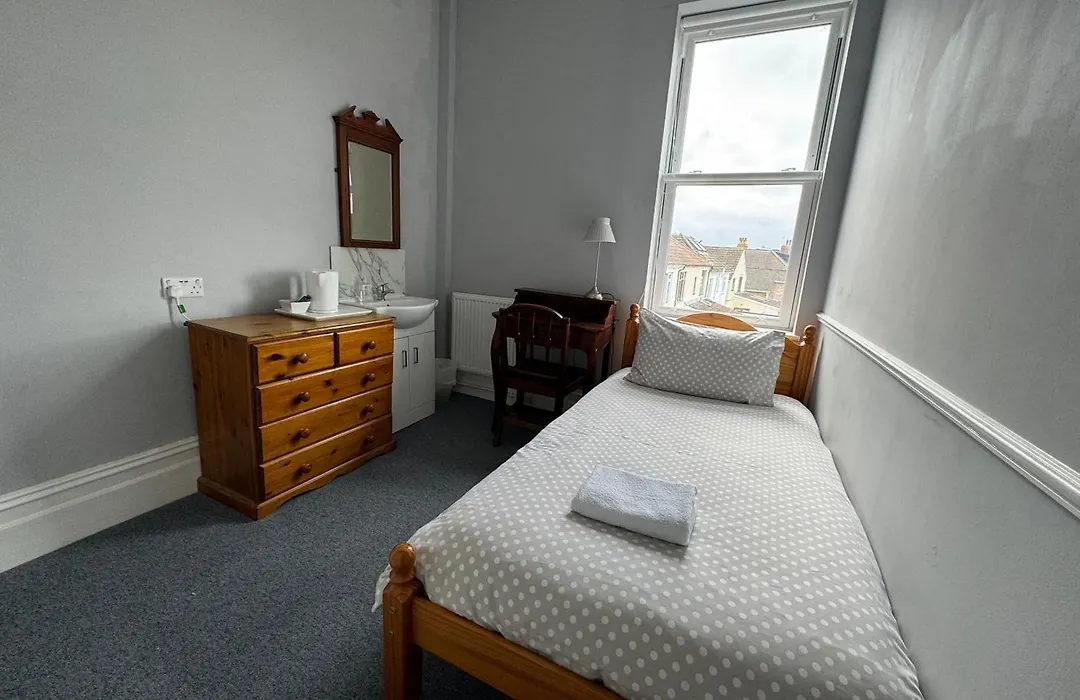 The Elms Guest House Bristol-1