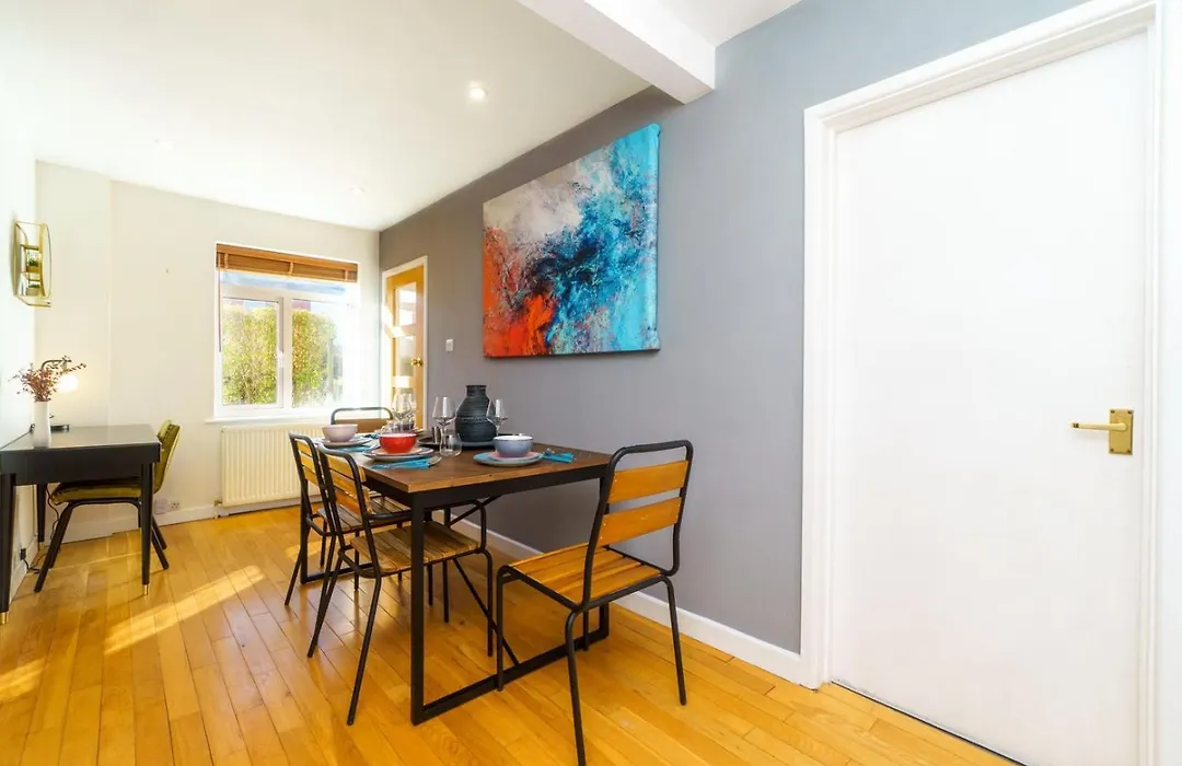 4Br House | Wifi | Parking-1