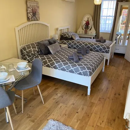 The Ashton Gate Mews-3